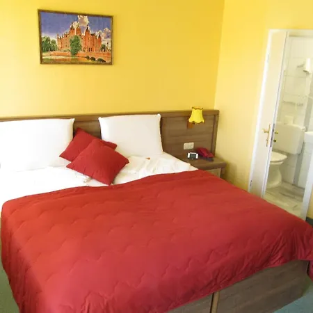 호텔 암 하우프트반호프 3*