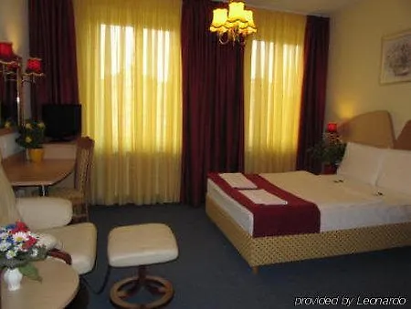 Otel Am Hauptbahnhof Schwerin (Mecklenburg-Vorpommern)