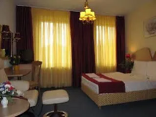 Otel Am Hauptbahnhof Schwerin (Mecklenburg-Vorpommern)