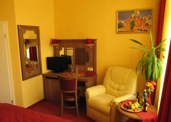 Am Hauptbahnhof 3* Schwerin (Mecklenburg-Vorpommern)