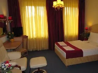 Hotel Am Hauptbahnhof 3*