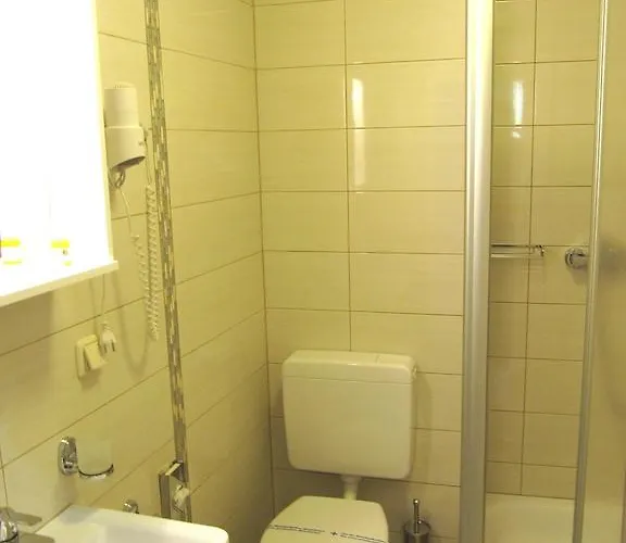 Am Hauptbahnhof Schwerin (Mecklenburg-Vorpommern)